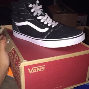 Vans Ward Hi Suede Size 10.5